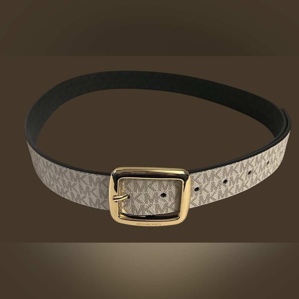 Michael Kors Women’s Reversible Belt with Gold Buckle Size Large